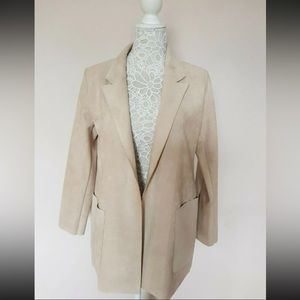 ZARA IVORY FAUX SUEDE JACKET SIZE S. NWOT
